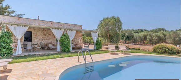 5 rooms House in Ceglie Messapica, Italy No. 64498 17