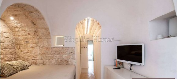 5 rooms House in Ceglie Messapica, Italy No. 64498 8