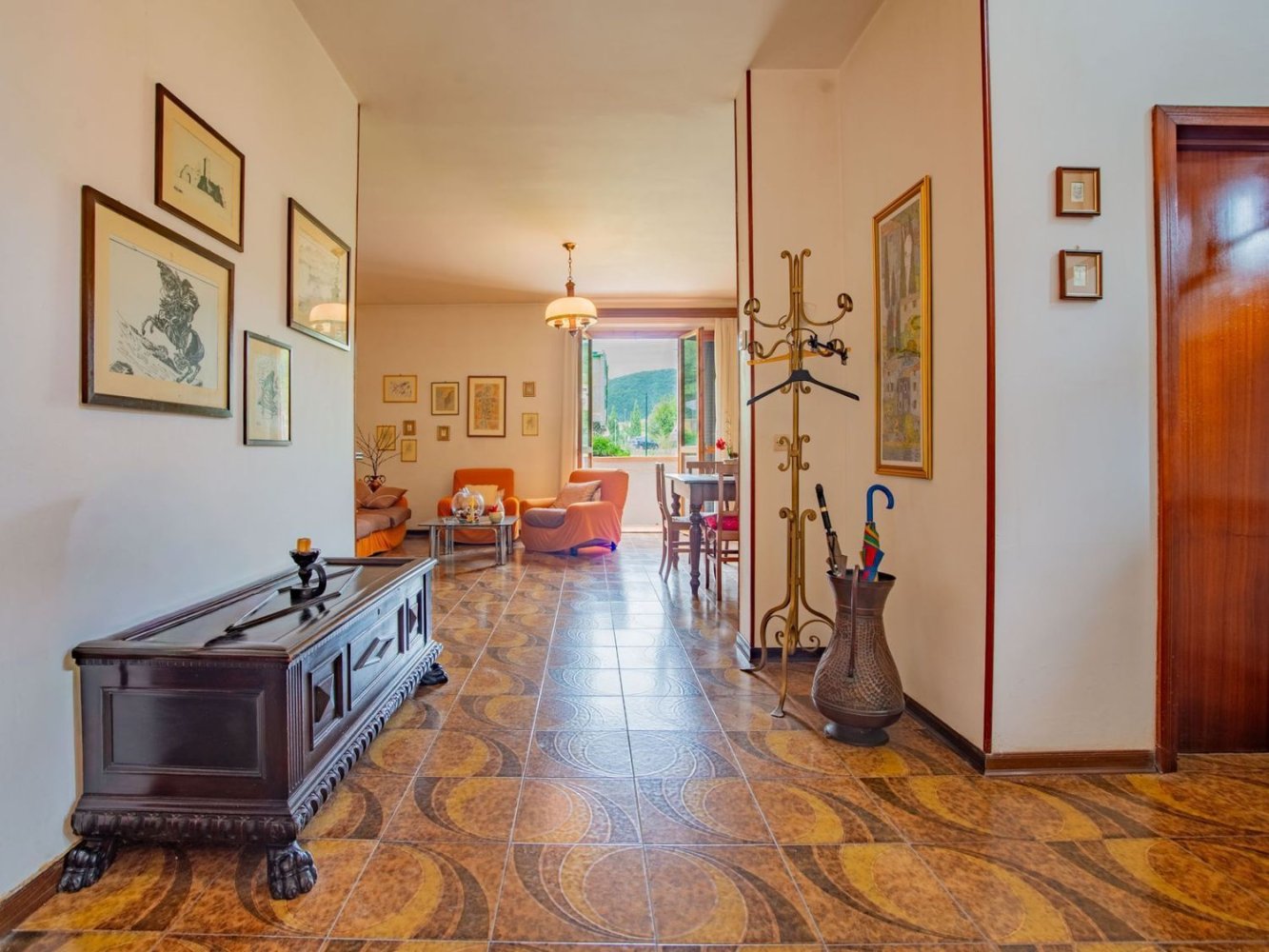 5 bedrooms Apartment in Sovicille, Italy No. 349784