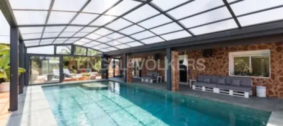 4 bedrooms Villa in Torrent, Spain No. 174222 10