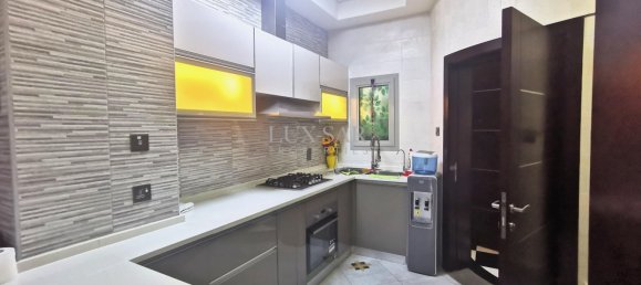 4 chambres Villa à Al Furjan, UAE No. 8518 22