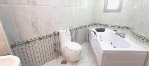 4 chambres Villa à Al Furjan, UAE No. 8518 11