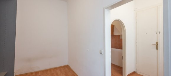 2-salle Appartement à Brigittenau, Austria No. 16734 4