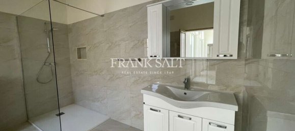 2 bedrooms House in Kercem, Malta No. 6032 10