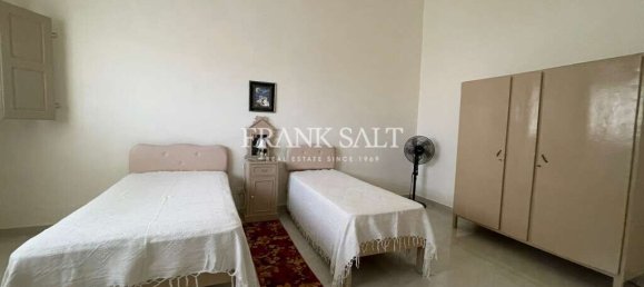 2 bedrooms House in Kercem, Malta No. 6032 6