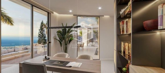 4 bedrooms Villa in Adeje, Spain No. 11389 6