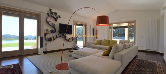 Вилла с 4 комнатами в Тельти, Италия № 233866 21