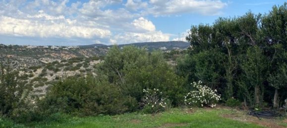 3 bedrooms House in Paphos, Cyprus No. 9664 12