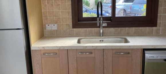 3 bedrooms House in Paphos, Cyprus No. 9664 9