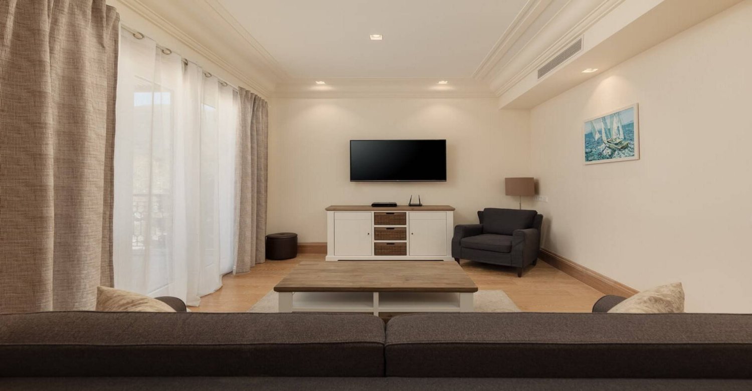 1 bedroom Apartment in Tivat, Montenegro No. 244