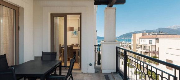 1 bedroom Apartment in Tivat, Montenegro No. 244 8