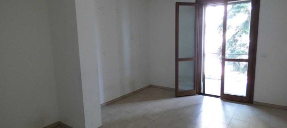 7 rooms Apartment in Arezzo, Italy No. 45275 22