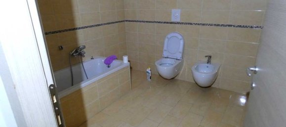 7 rooms Apartment in Arezzo, Italy No. 45275 24