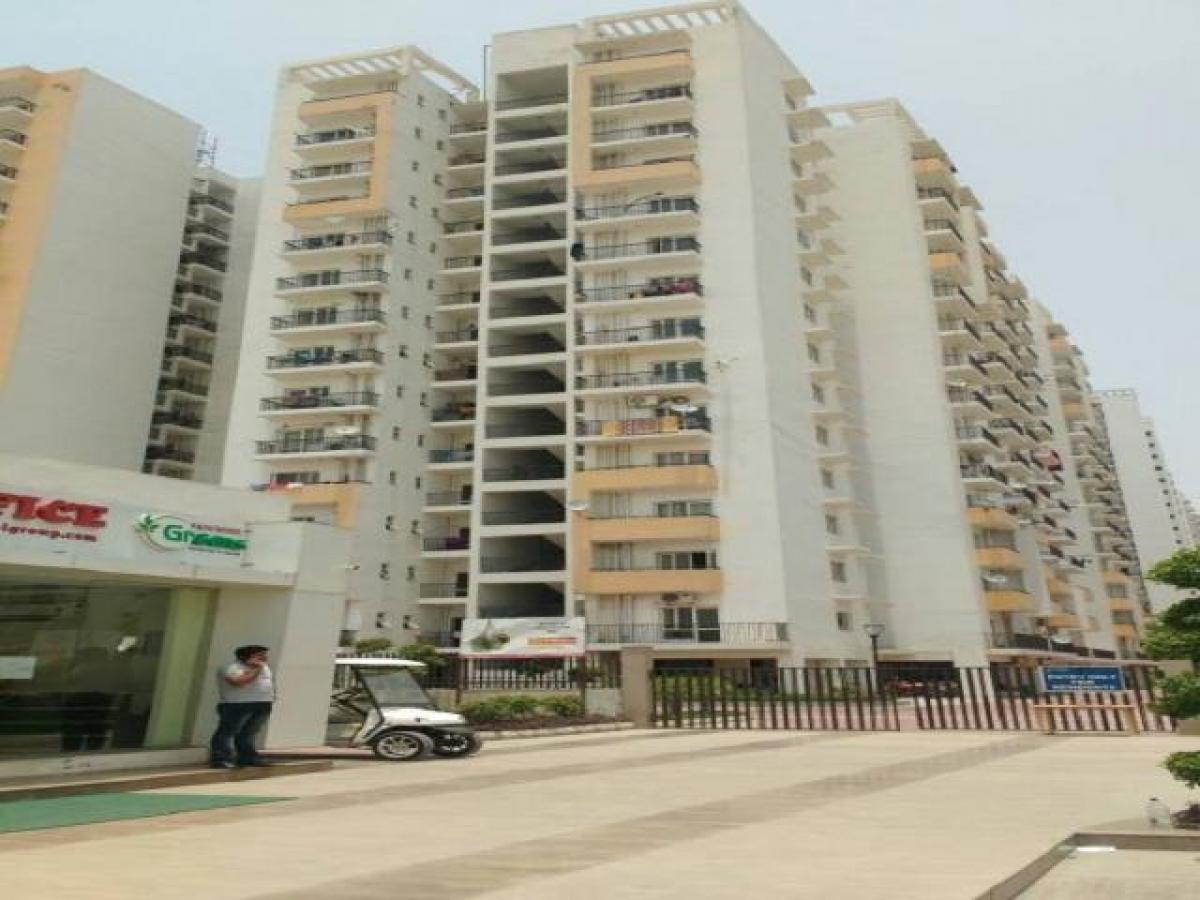 3 bedrooms House in Noida, India No. 67150