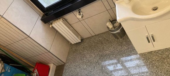  مكتب في Bari, Italy 49متر مربع رقم 110600 5