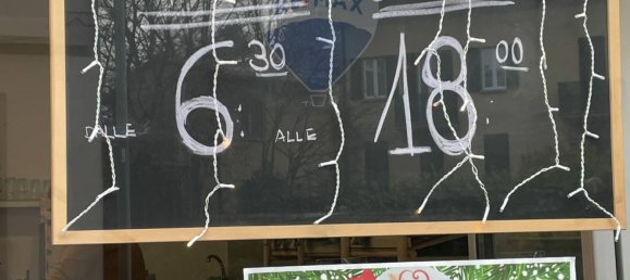 4 rooms Commercial property in Carate Brianza, Italy No. 52597 6