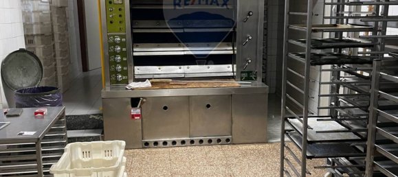 4 rooms Commercial property in Carate Brianza, Italy No. 52597 13