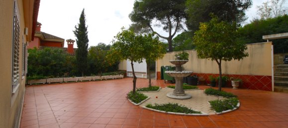 6 غرف نوم فيلا في Cadiz, Spain رقم 29168 5