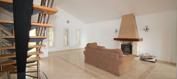 6 غرف نوم فيلا في Cadiz, Spain رقم 29168 8