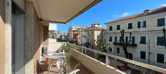 5 rooms Apartment in Lavagna, Italy No. 15139 34