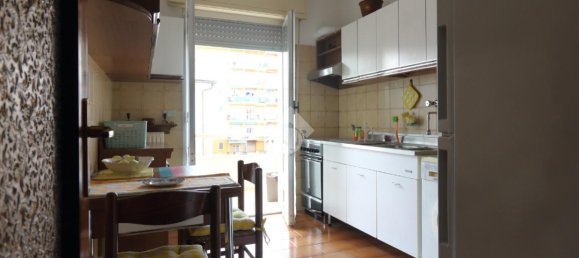 5 rooms Apartment in Lavagna, Italy No. 15139 14