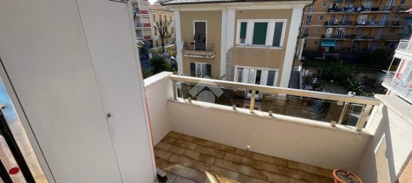 5 rooms Apartment in Lavagna, Italy No. 15139 33