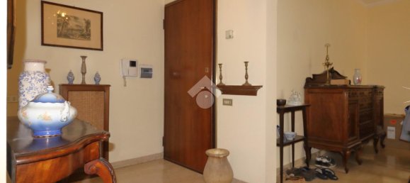 5 rooms Apartment in Lavagna, Italy No. 15139 11