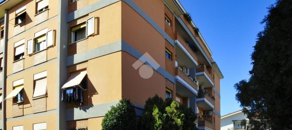 3-salle Appartement à Marino, Italy No. 320854 2