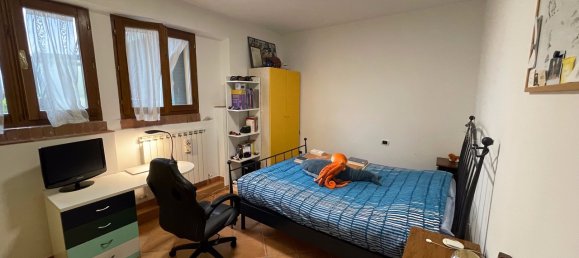 7 rooms Apartment in Siena, Italy No. 117279 3