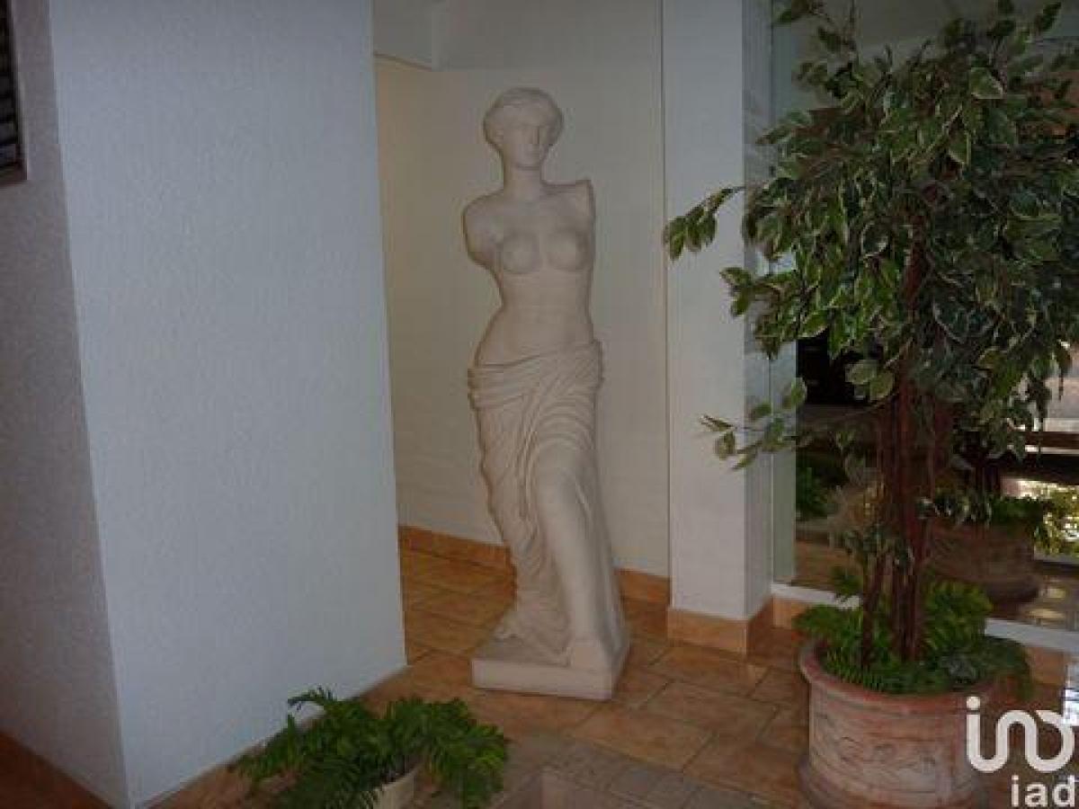 Studio in the Condo in Vence, France No. 14814