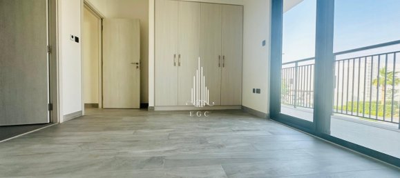 4 bedrooms Villa in Yas Island, UAE No. 24895 5