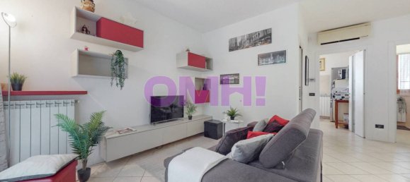 3 bedrooms House in Samarate, Italy No. 323525 6