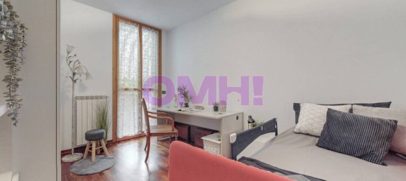 3 bedrooms House in Samarate, Italy No. 323525 24