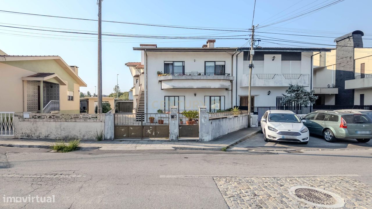 Дом с 3 спальнями в Мая, Португалия № 303229