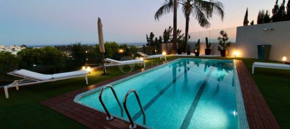 Villa de 3 dormitorios en Málaga, Spain No. 44429 10