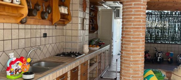 7-salle Appartement à Scafati, Italy No. 182067 5