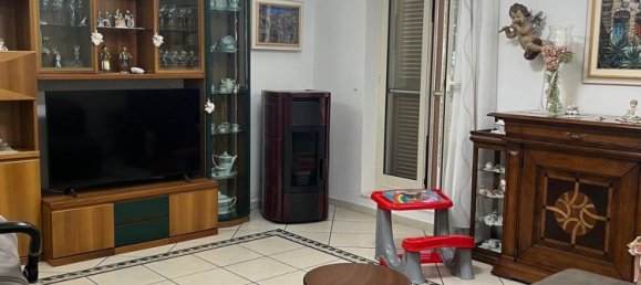 7-salle Appartement à Scafati, Italy No. 182067 25