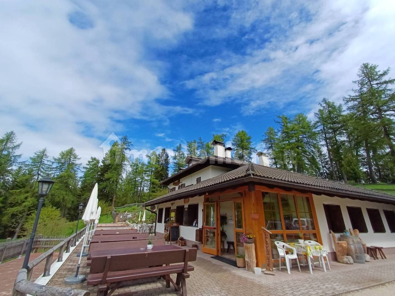 5 rooms Commercial property in Cavareno, Italy No. 130251