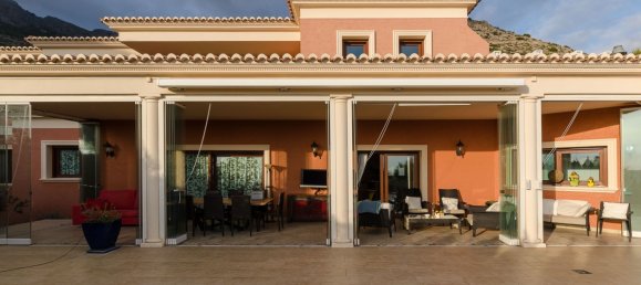 7 bedrooms Villa in Altea, Spain No. 11952 20