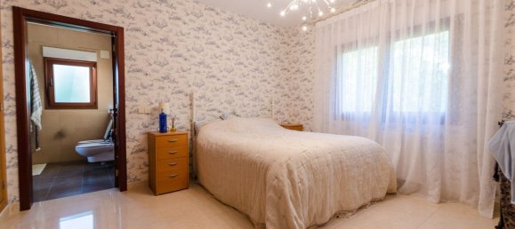 7 bedrooms Villa in Altea, Spain No. 11952 13