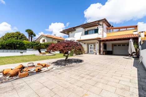 Casa T4 em Balugães, Portugal N.º 12789