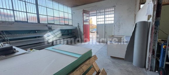 Armazém em Borgomanero, Italy 80 m² N.º 368727 3