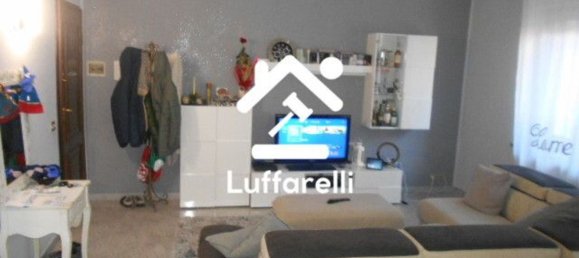 5 rooms Apartment in Chieri, Italy No. 47196 9