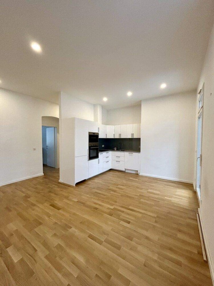 3 rooms Apartment in Rudolfsheim-Funfhaus, Austria No. 249982