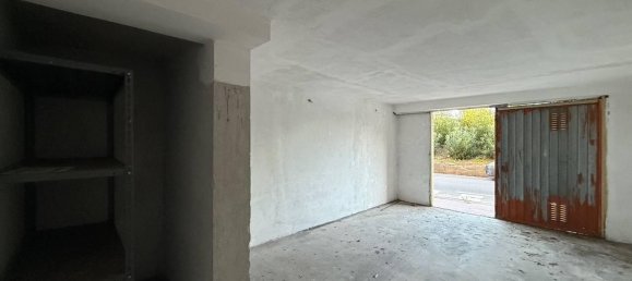 1 room Garage in Loano, Italy No. 177639 7