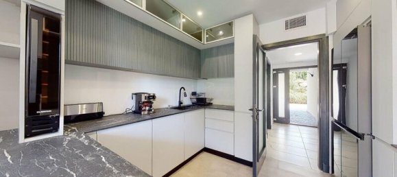 4 bedrooms House in Marbella, Spain No. 19424 6