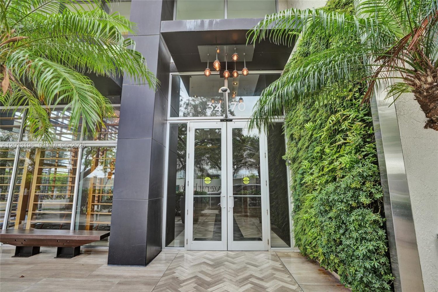 2 dormitorios propiedad comercial en alquiler en Miami, Miami-Dade, Florida, USA № 614968