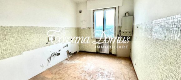 6 rooms Apartment in Siena, Italy No. 18410 16
