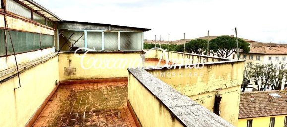 6 rooms Apartment in Siena, Italy No. 18410 7