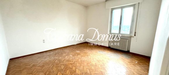 6 rooms Apartment in Siena, Italy No. 18410 10